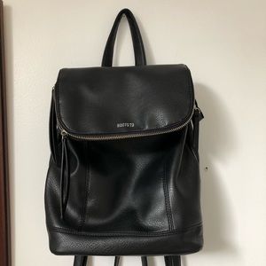 Roots black leather backpack